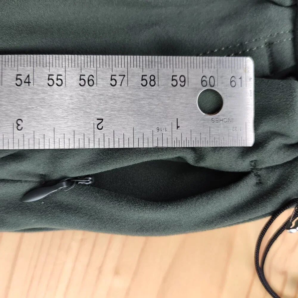 Rachel Zoe Dark Green Midrise Shorts Size L NWT Chic - Picture 11 of 12